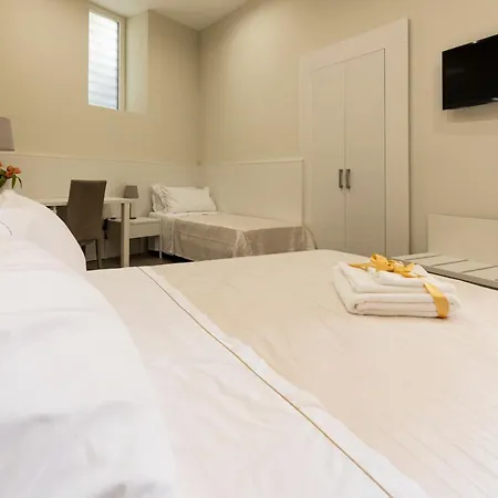 Al Duomo לינה וארוחת בוקר 4*