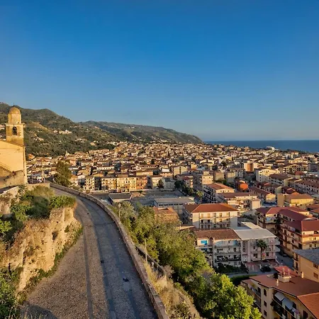 לינה וארוחת בוקר Al Duomo